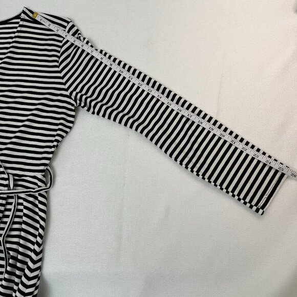 Old Navy Black & White Striped Long Sleeve Flowy Wrap Dress Women’s Size Medium - Picture 10 of 13